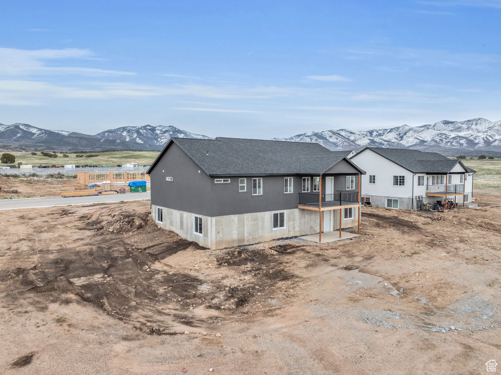 EAST RIDGE ESTATES - Residential