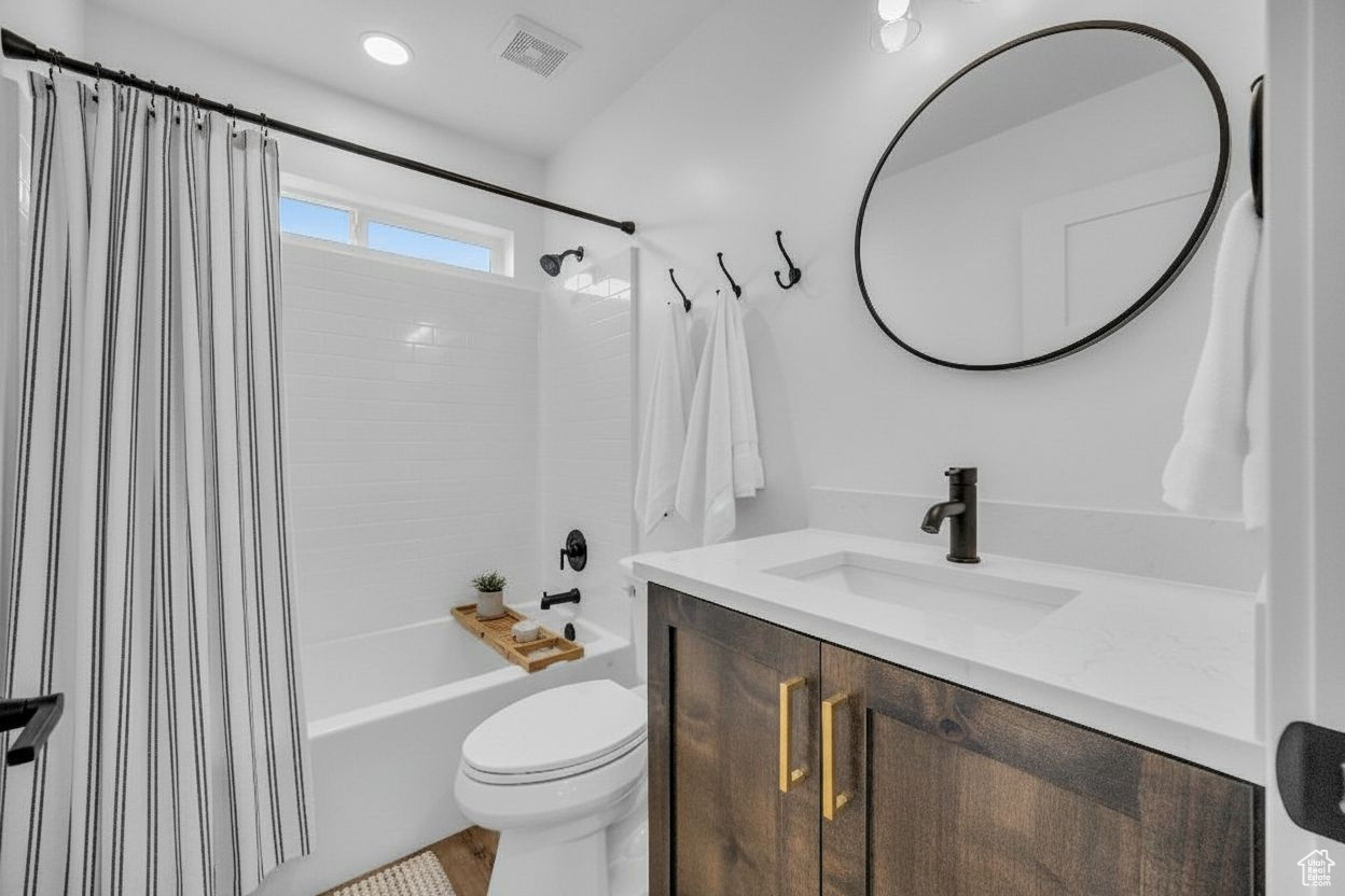 EAST RIDGE ESTATES - Residential