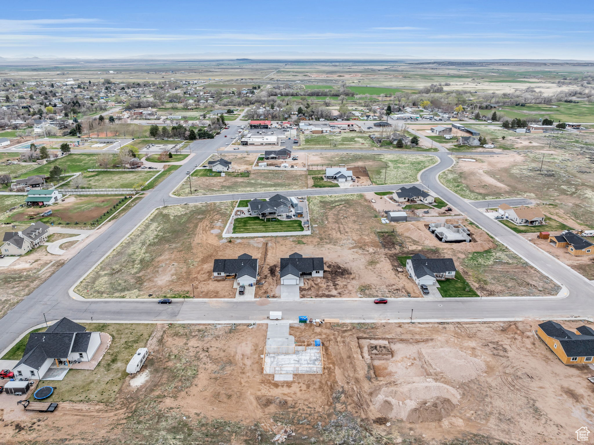 EAST RIDGE ESTATES - Residential