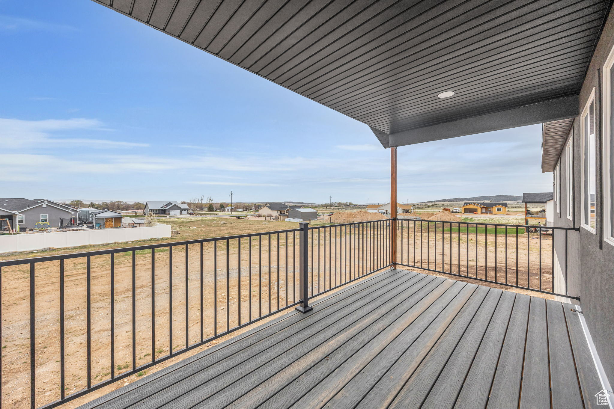 EAST RIDGE ESTATES - Residential