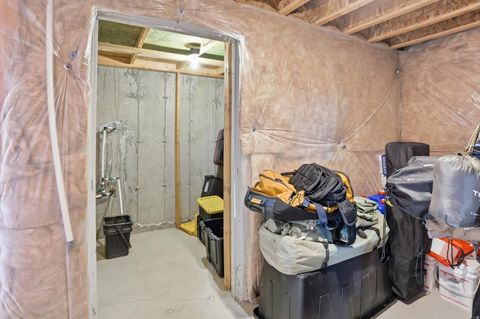 Tiny photo for 3668 W RUSHTON VIEW DR S, South Jordan, UT 84095 (MLS # 2140077)