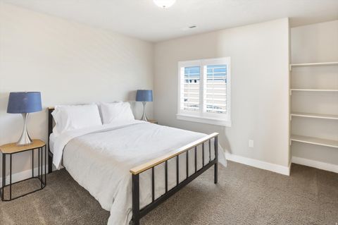 Tiny photo for 3668 W RUSHTON VIEW DR S, South Jordan, UT 84095 (MLS # 2140077)