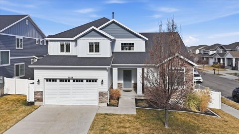 Tiny photo for 3668 W RUSHTON VIEW DR S, South Jordan, UT 84095 (MLS # 2140077)
