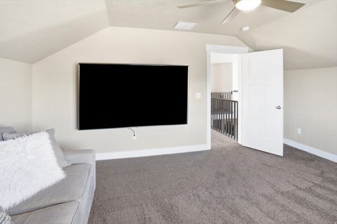 Tiny photo for 3668 W RUSHTON VIEW DR S, South Jordan, UT 84095 (MLS # 2140077)