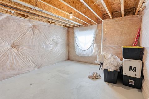 Tiny photo for 3668 W RUSHTON VIEW DR S, South Jordan, UT 84095 (MLS # 2140077)