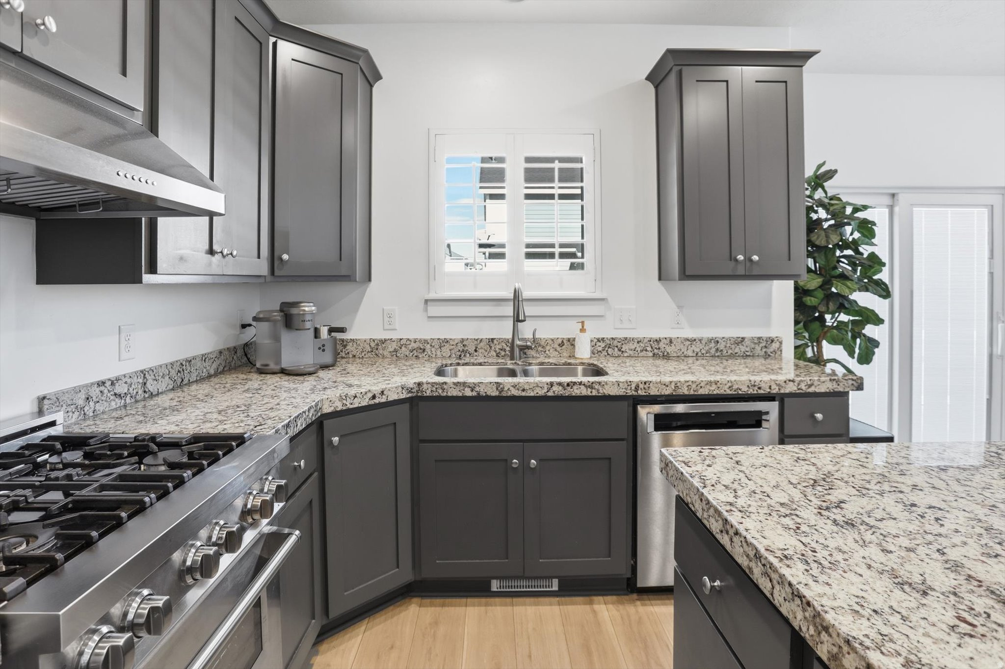 RUSHTON MEADOWS - Residential