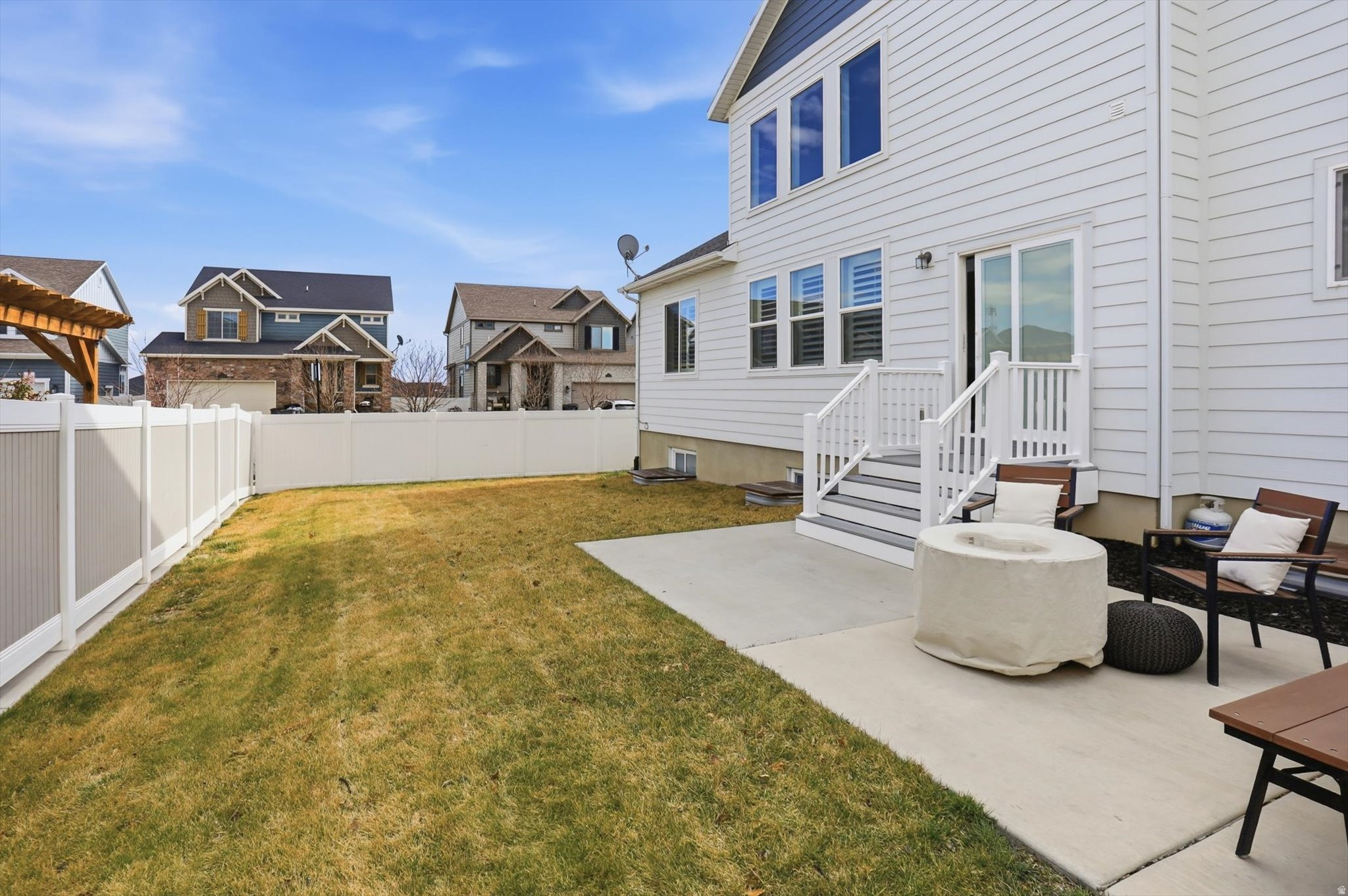 RUSHTON MEADOWS - Residential