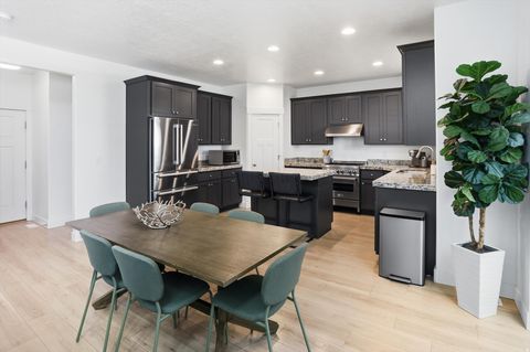 Tiny photo for 3668 W RUSHTON VIEW DR S, South Jordan, UT 84095 (MLS # 2140077)