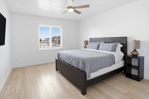 Tiny photo for 3668 W RUSHTON VIEW DR S, South Jordan, UT 84095 (MLS # 2140077)