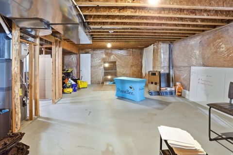 Tiny photo for 3668 W RUSHTON VIEW DR S, South Jordan, UT 84095 (MLS # 2140077)