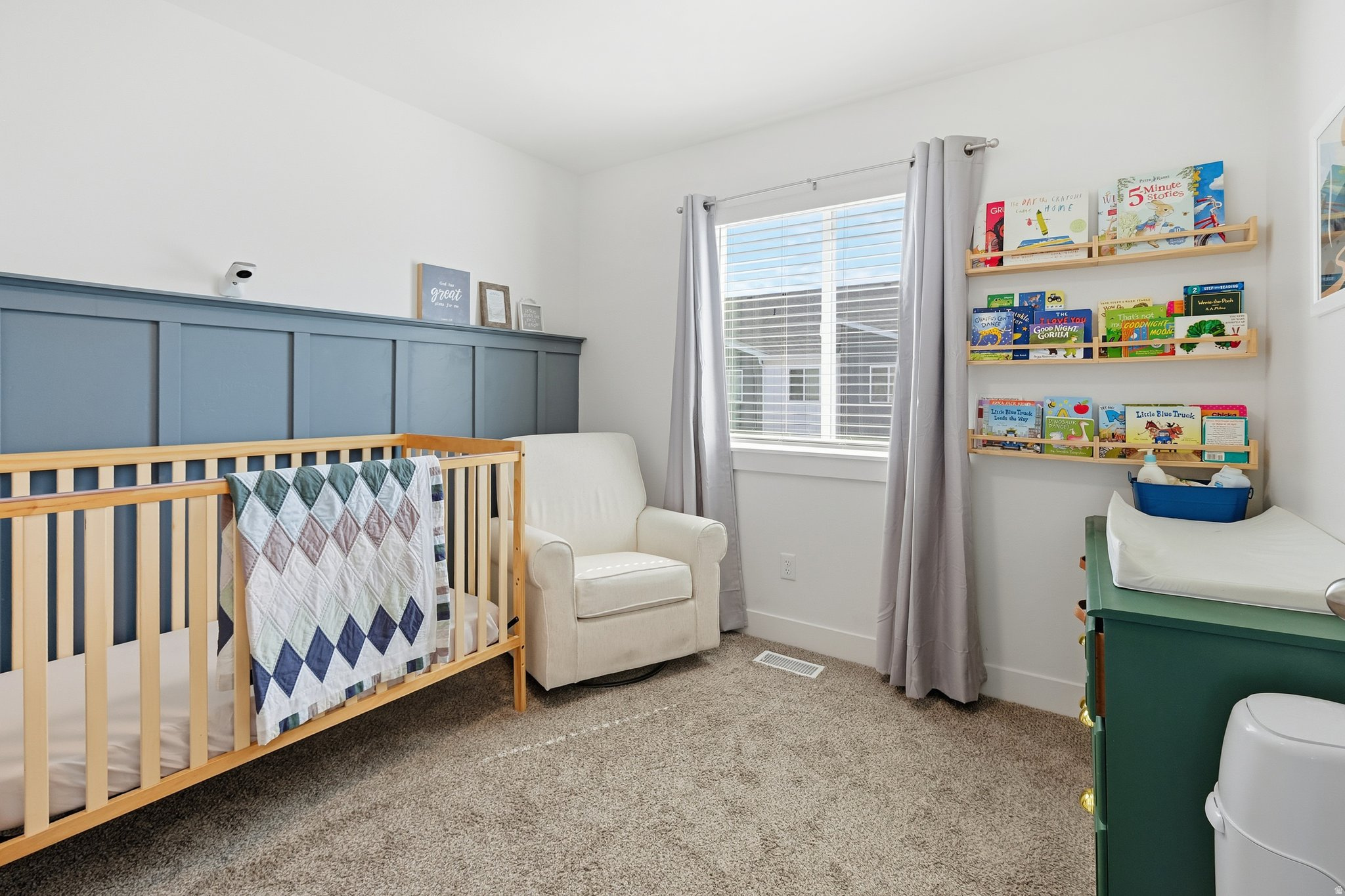 WOODMORE POINTE SUBD - Residential