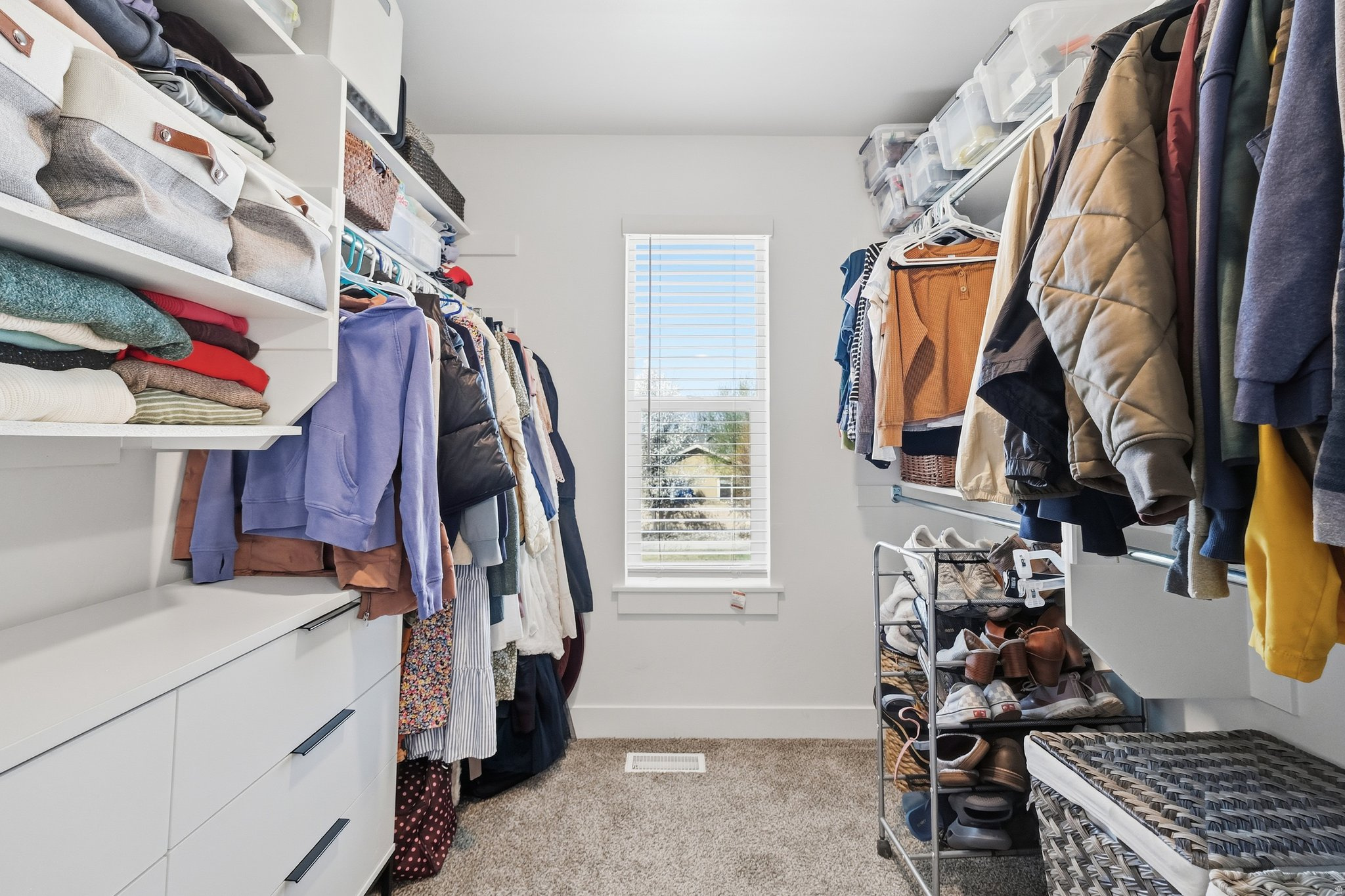 WOODMORE POINTE SUBD - Residential