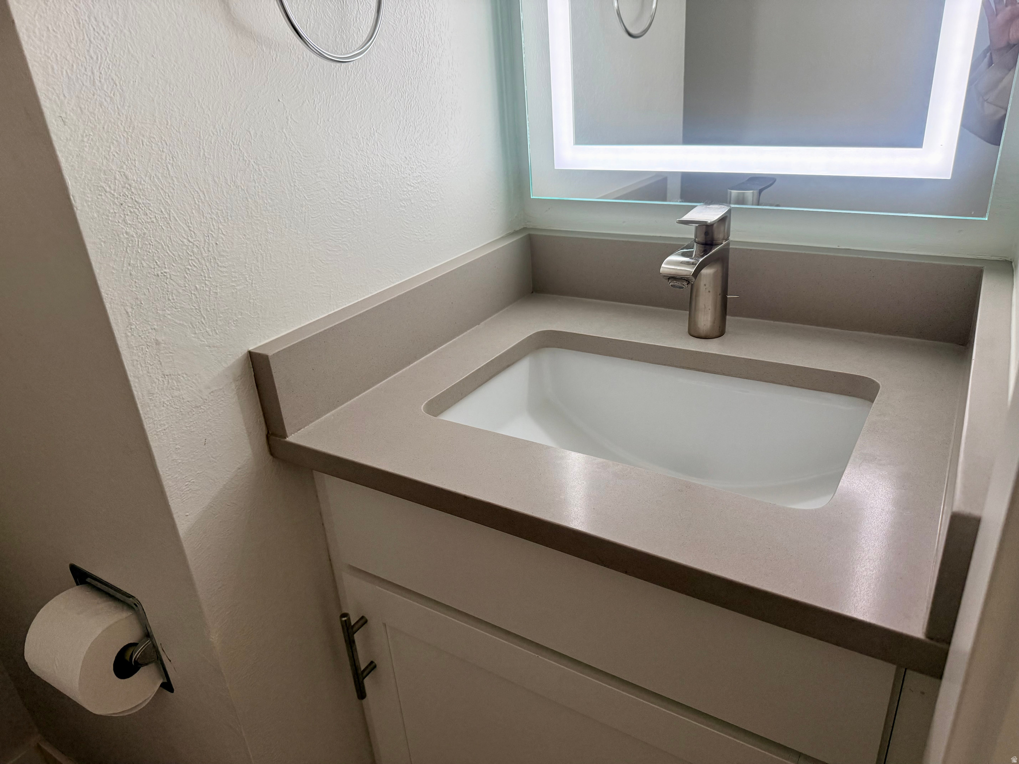 CAMELOT - Residential