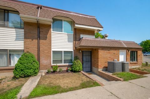 Photo of 1432 N LANCELOT DR W, Provo, UT 84601 (MLS # 2152572)