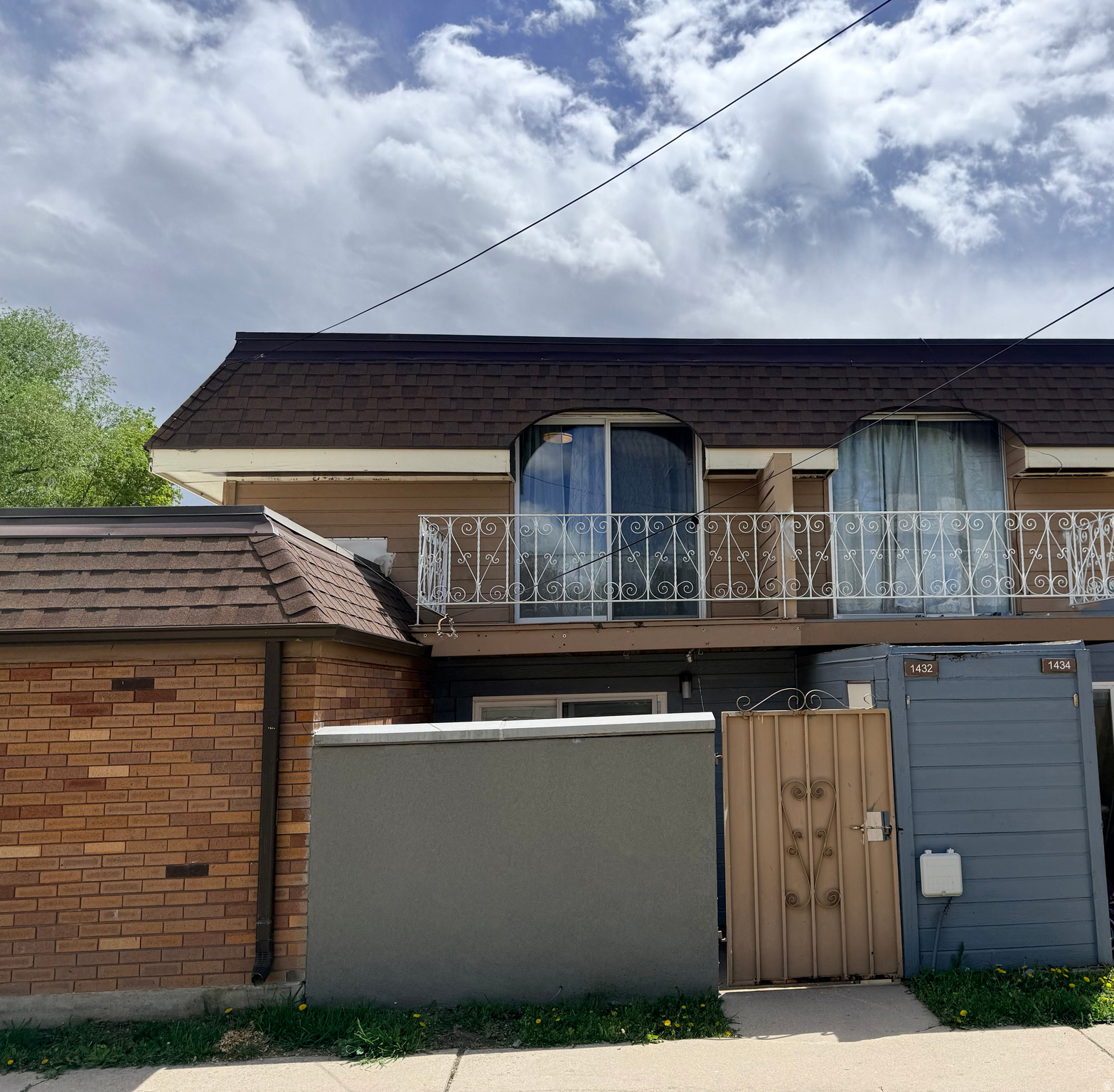 CAMELOT - Residential