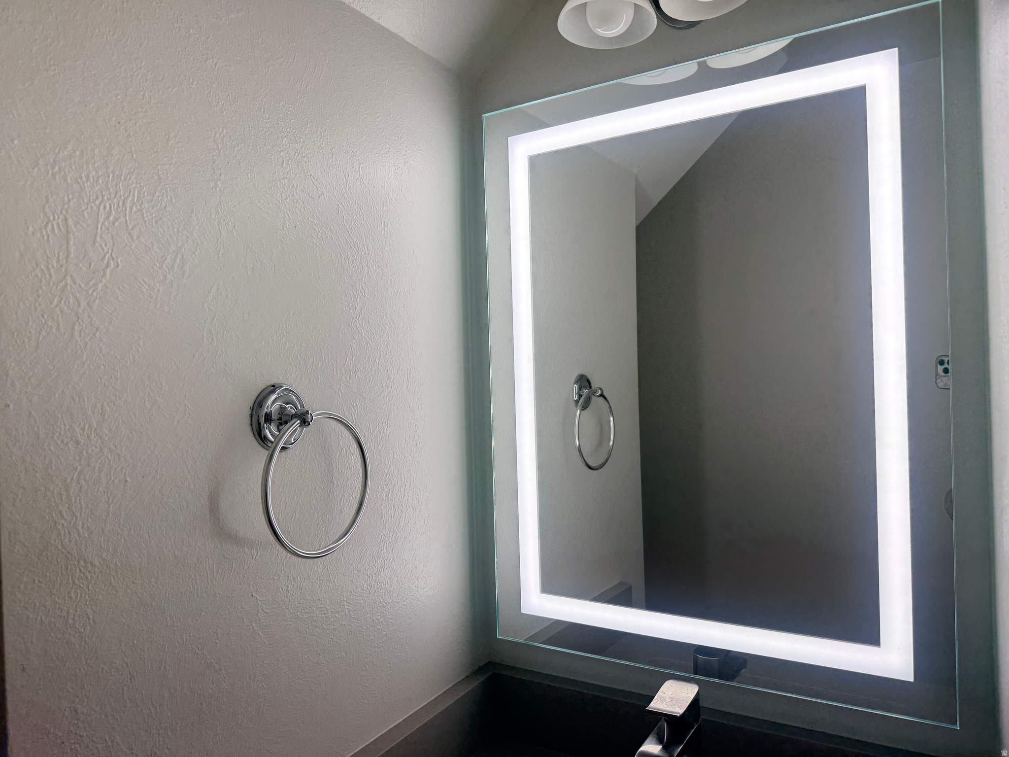 CAMELOT - Residential