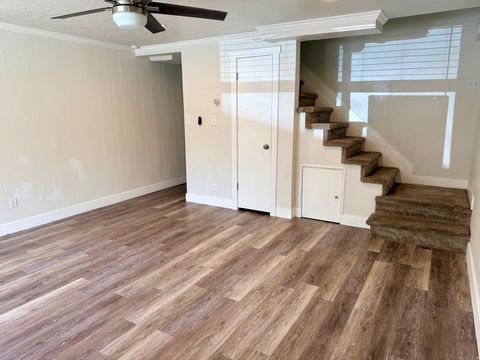 Tiny photo for 1432 N LANCELOT DR W, Provo, UT 84601 (MLS # 2152572)