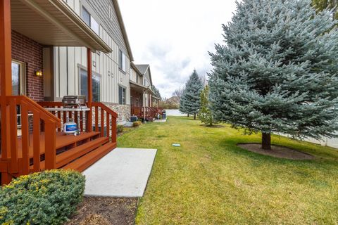 Tiny photo for 9617 N 4500 W, Cedar Hills, UT 84062 (MLS # 2130464)