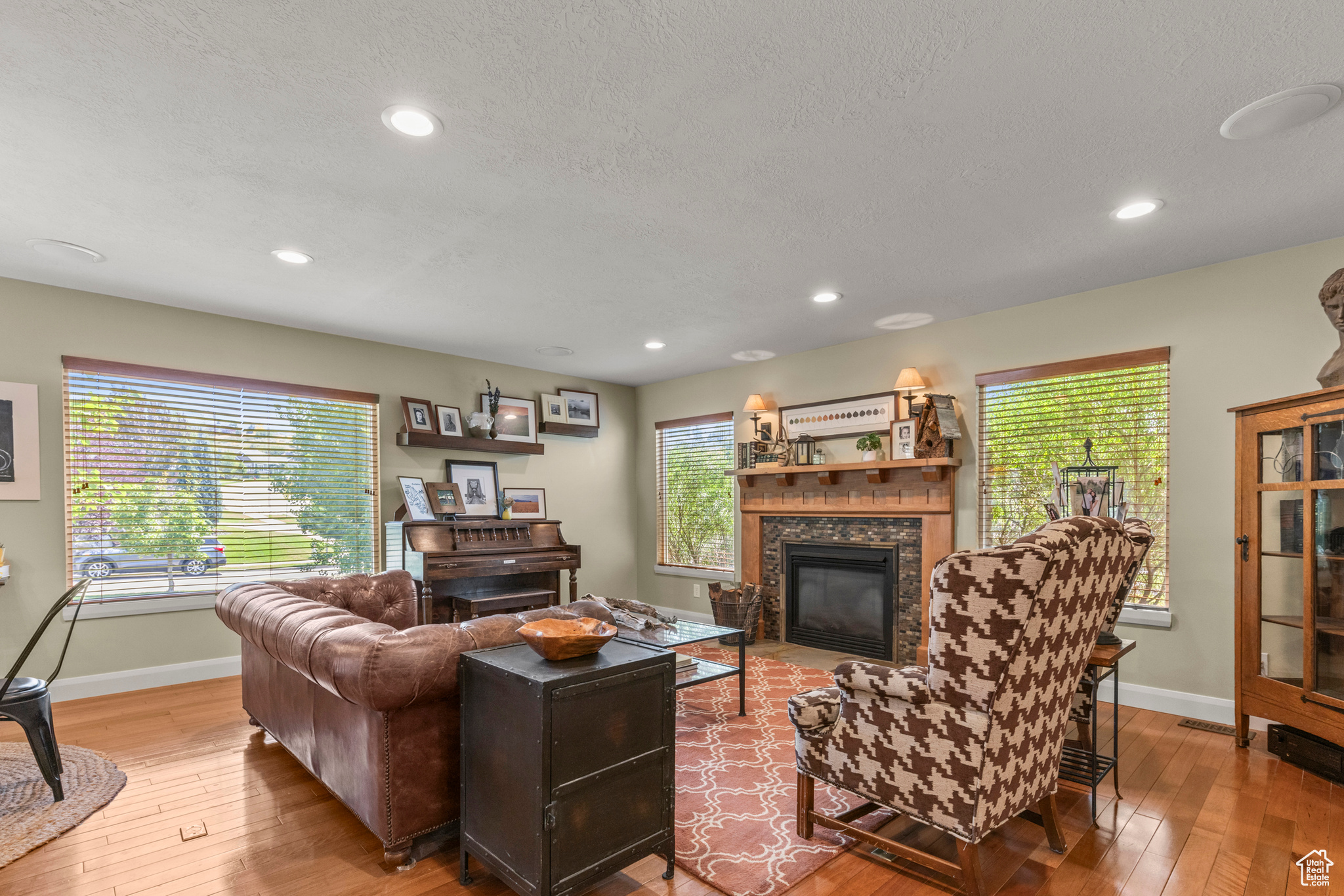 COTTONWOOD HILLS - Residential