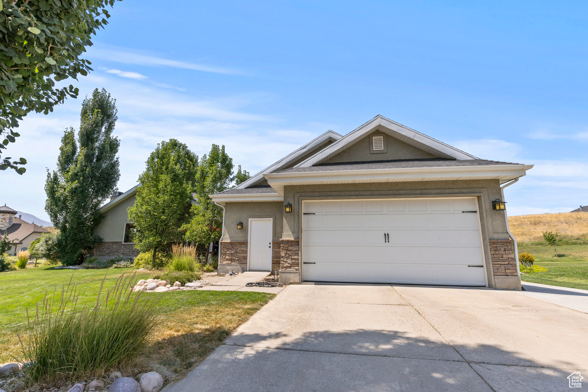 COTTONWOOD HILLS - Residential