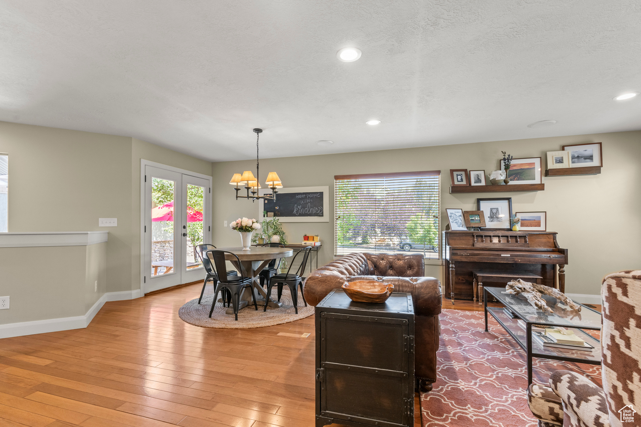 COTTONWOOD HILLS - Residential