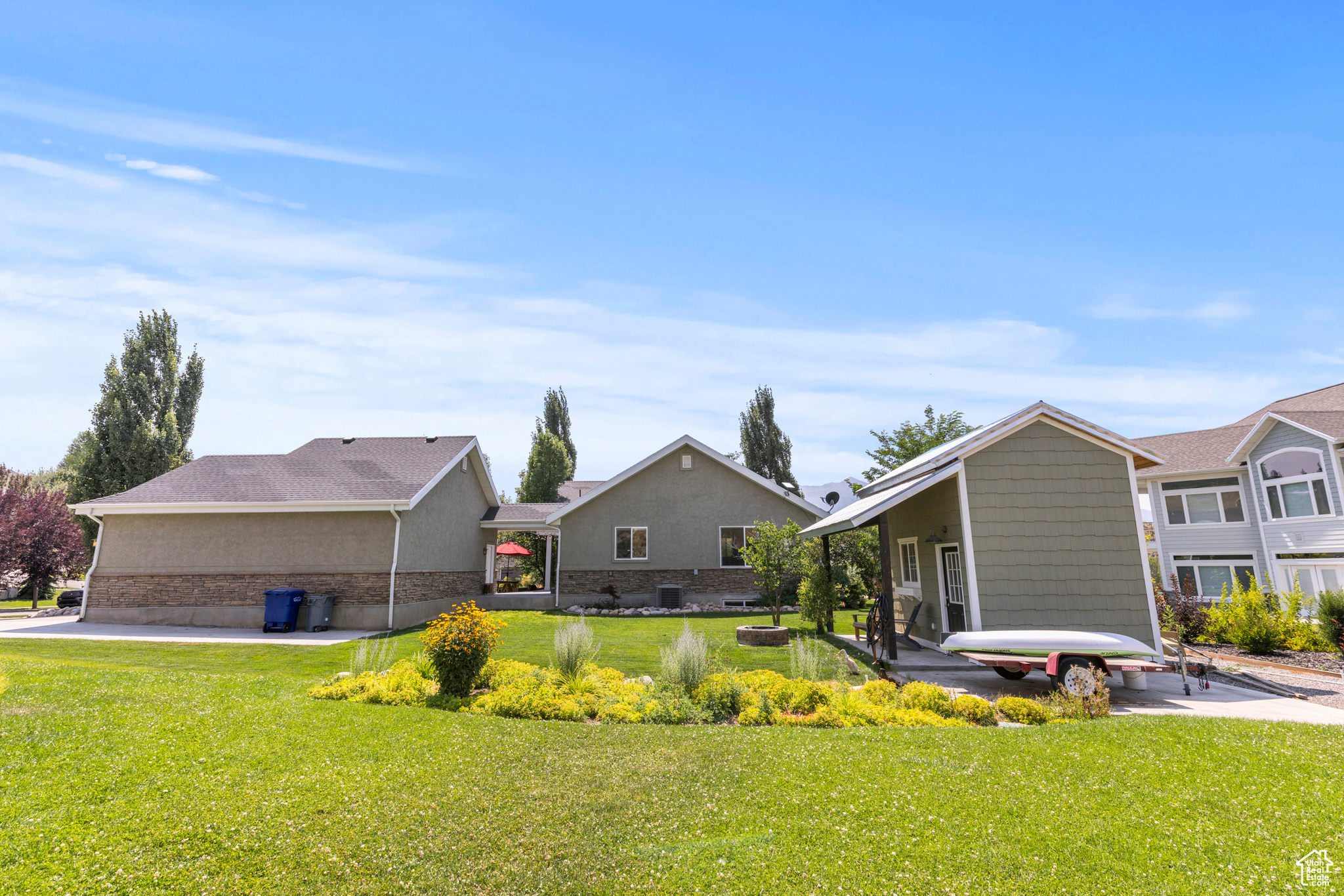 COTTONWOOD HILLS - Residential