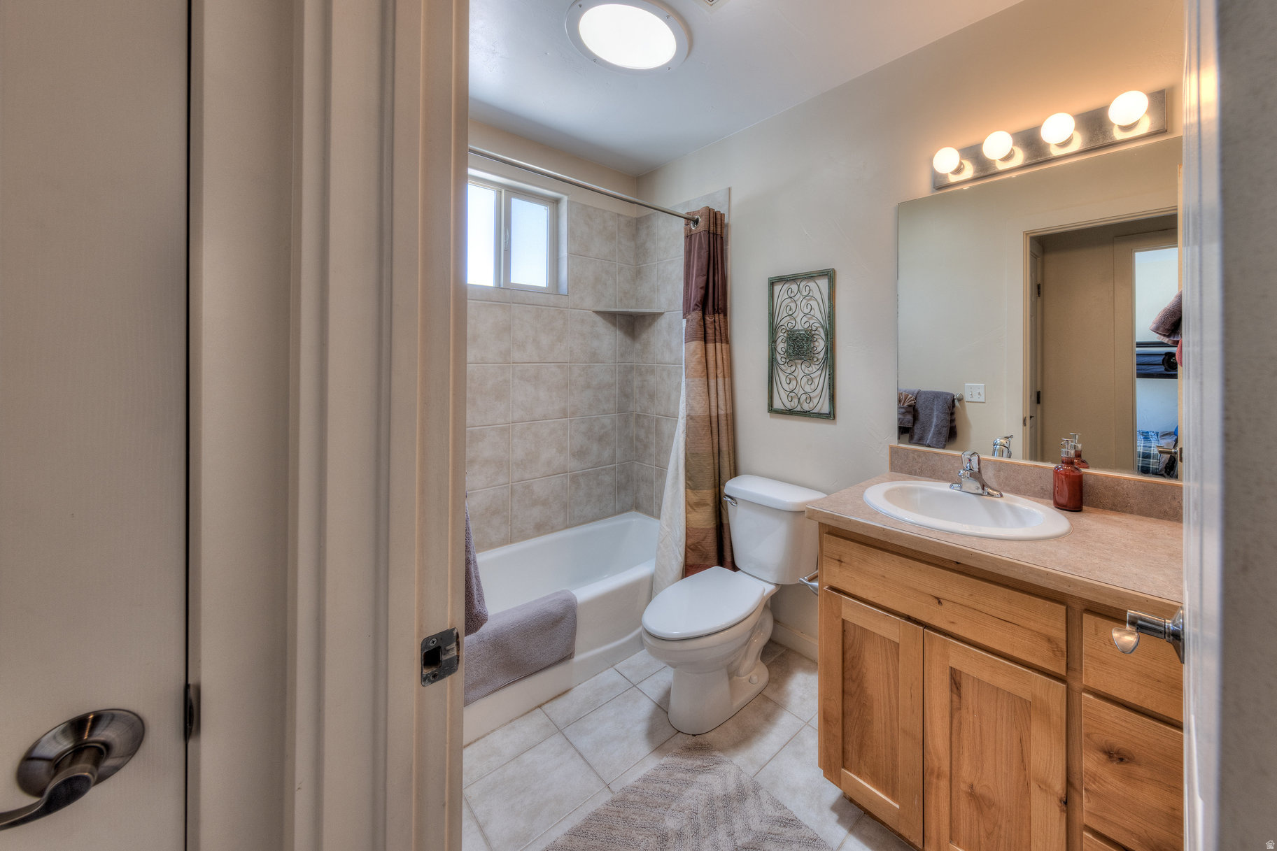 RIM VILLAGE VISTAS - Residential