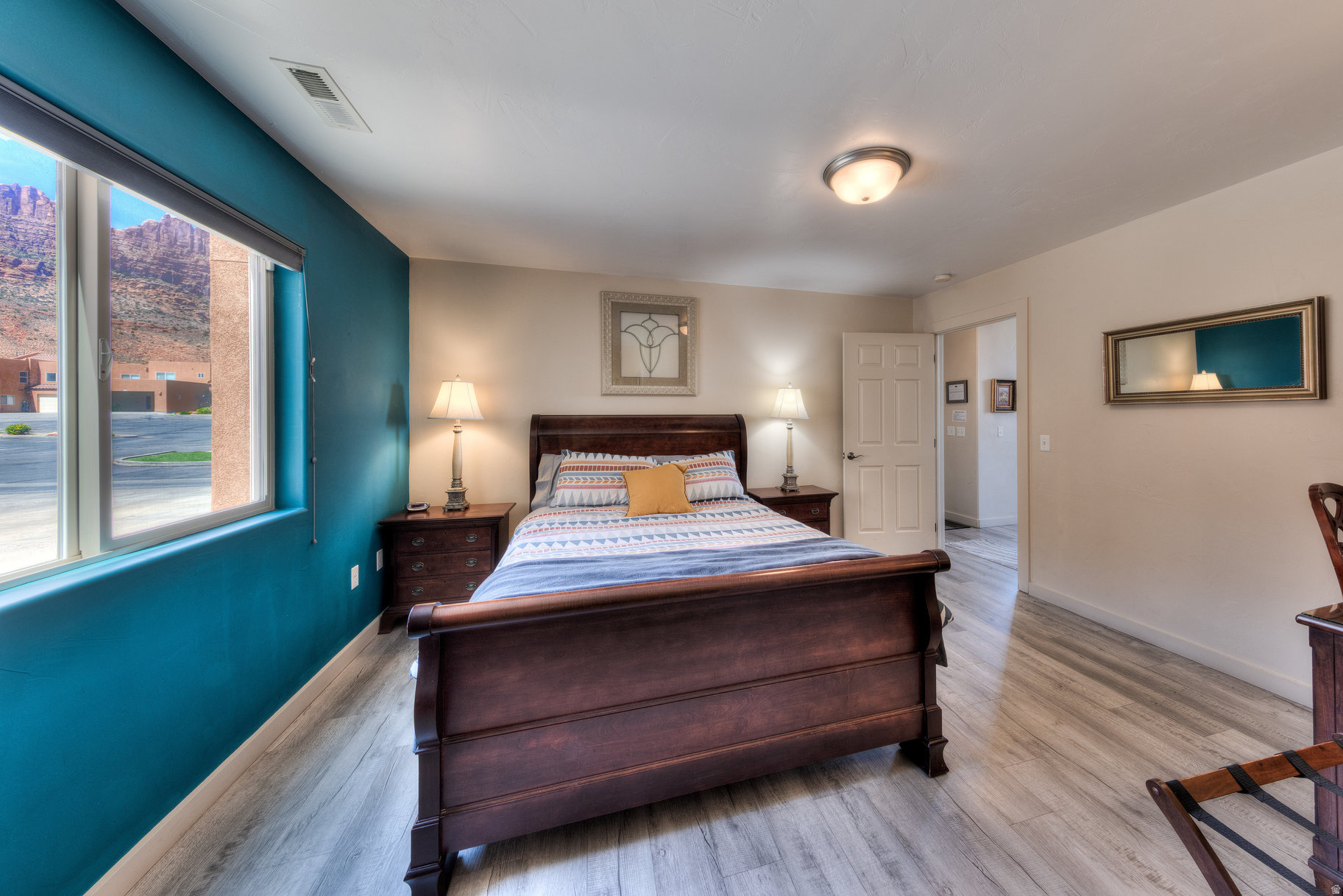 RIM VILLAGE VISTAS - Residential