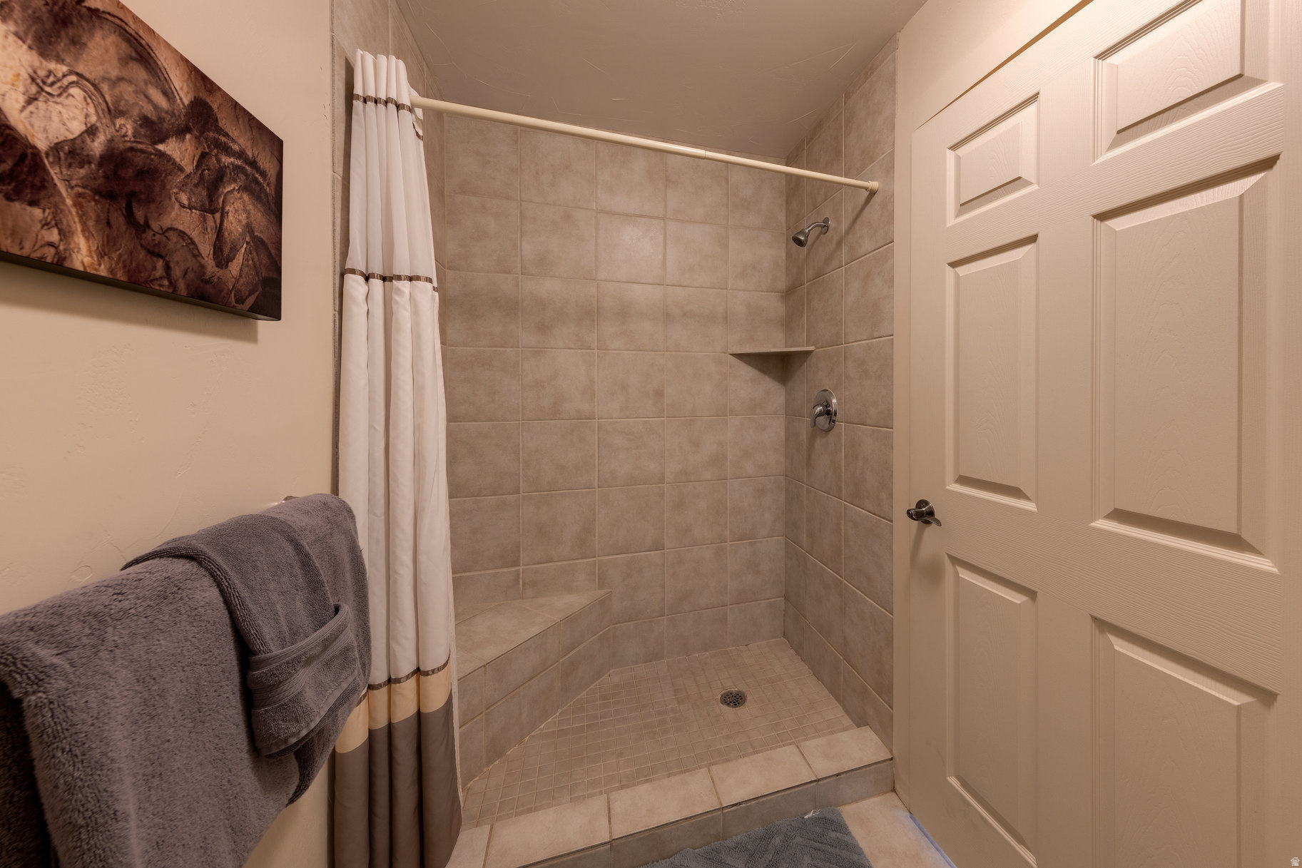 RIM VILLAGE VISTAS - Residential