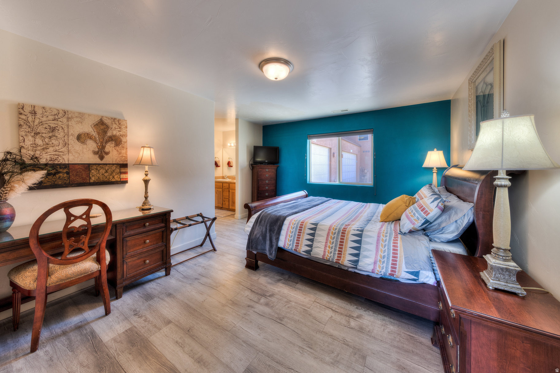 RIM VILLAGE VISTAS - Residential