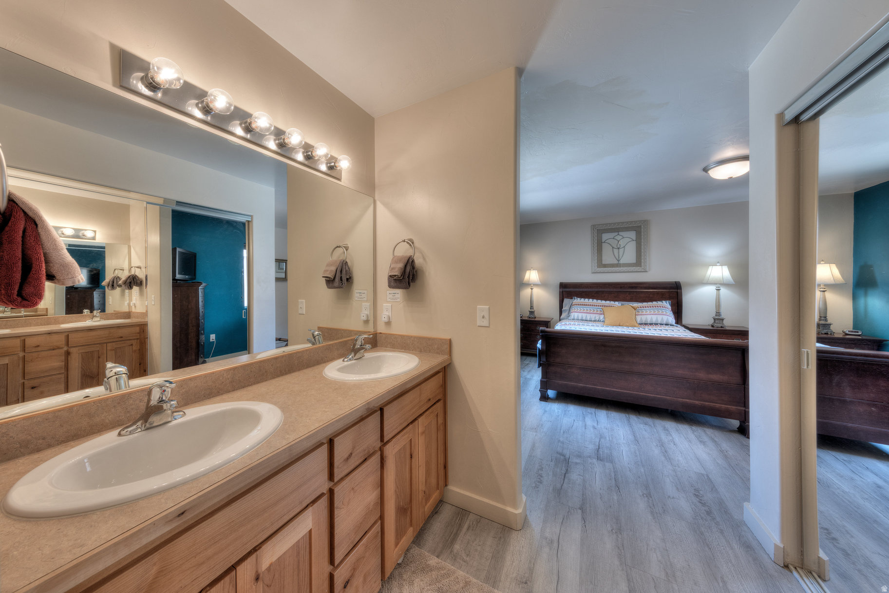 RIM VILLAGE VISTAS - Residential