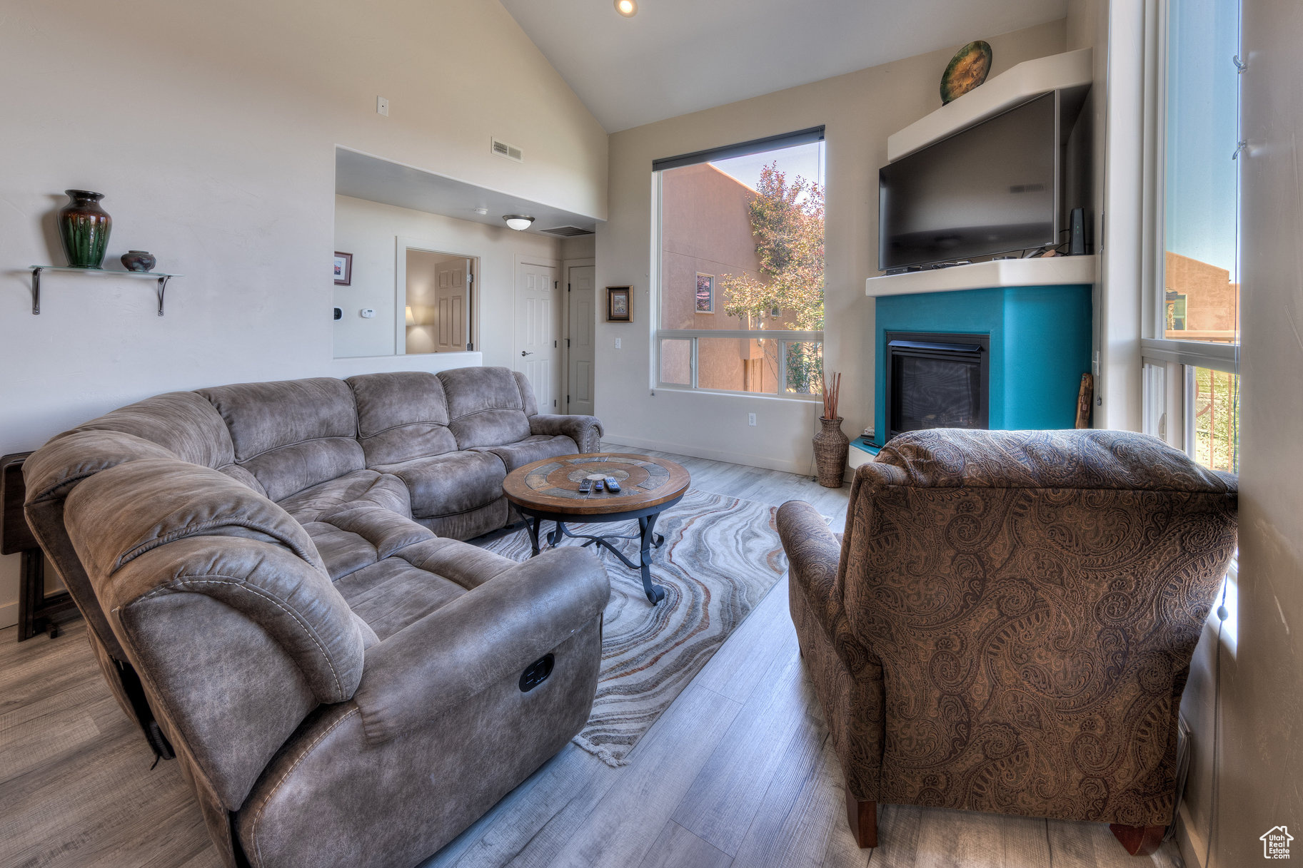 RIM VILLAGE VISTAS - Residential