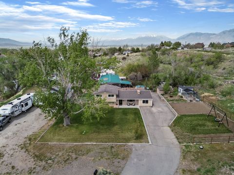 Tiny photo for 687 E 600 S, Payson, UT 84651 (MLS # 2152980)