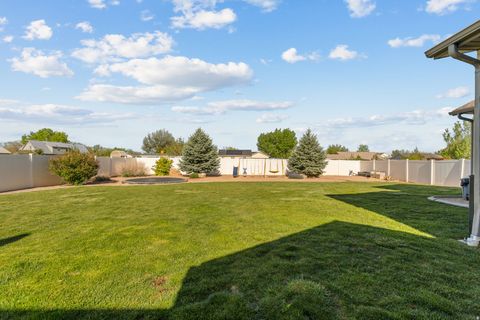 Tiny photo for 4483 N PROSPECTOR LN, Enoch, UT 84721 (MLS # 2159077)