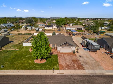 Photo of 4483 N PROSPECTOR LN, Enoch, UT 84721 (MLS # 2159077)