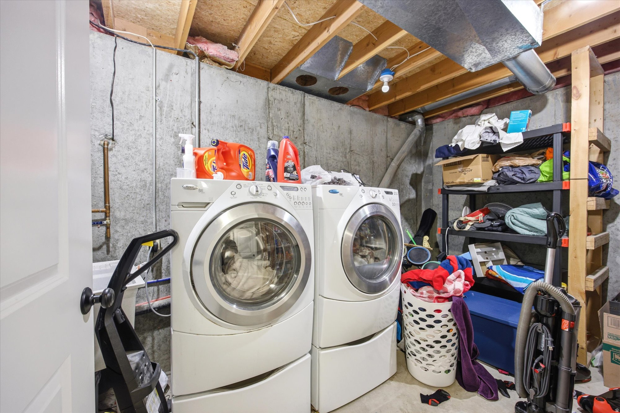 OQUIRRH SHADOWS - Residential