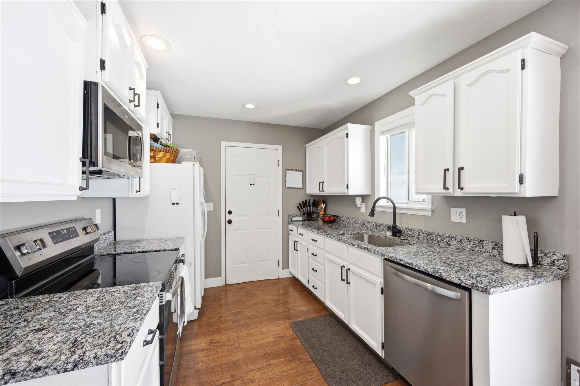 OQUIRRH SHADOWS - Residential