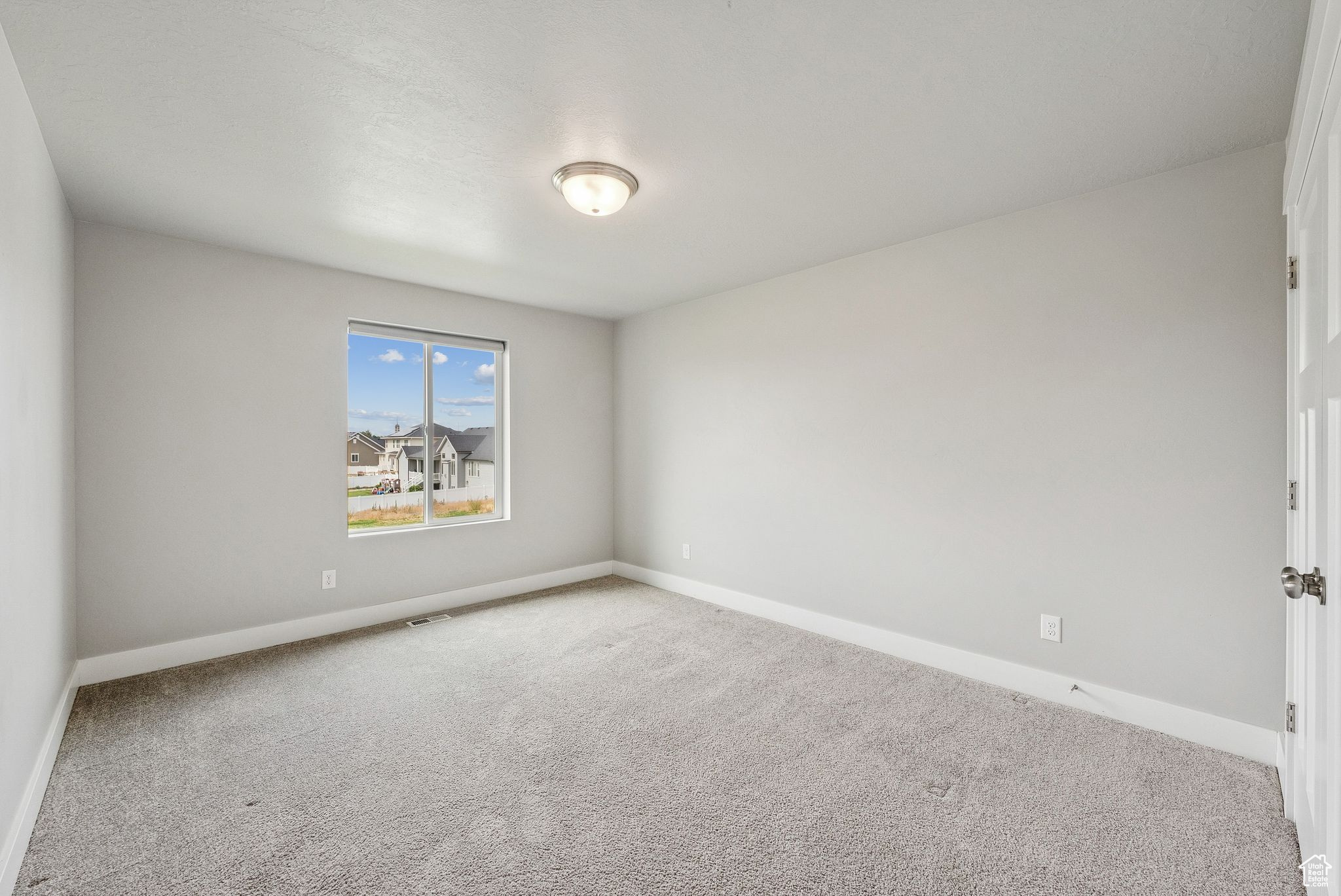 SUNSET EQUESTRIAN - Residential