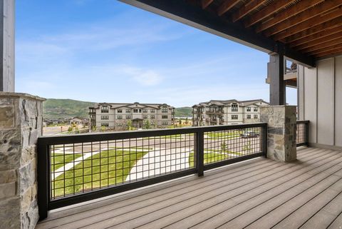 Tiny photo for 1008 W HERT CIR #302, Heber City, UT 84032 (MLS # 2127589)