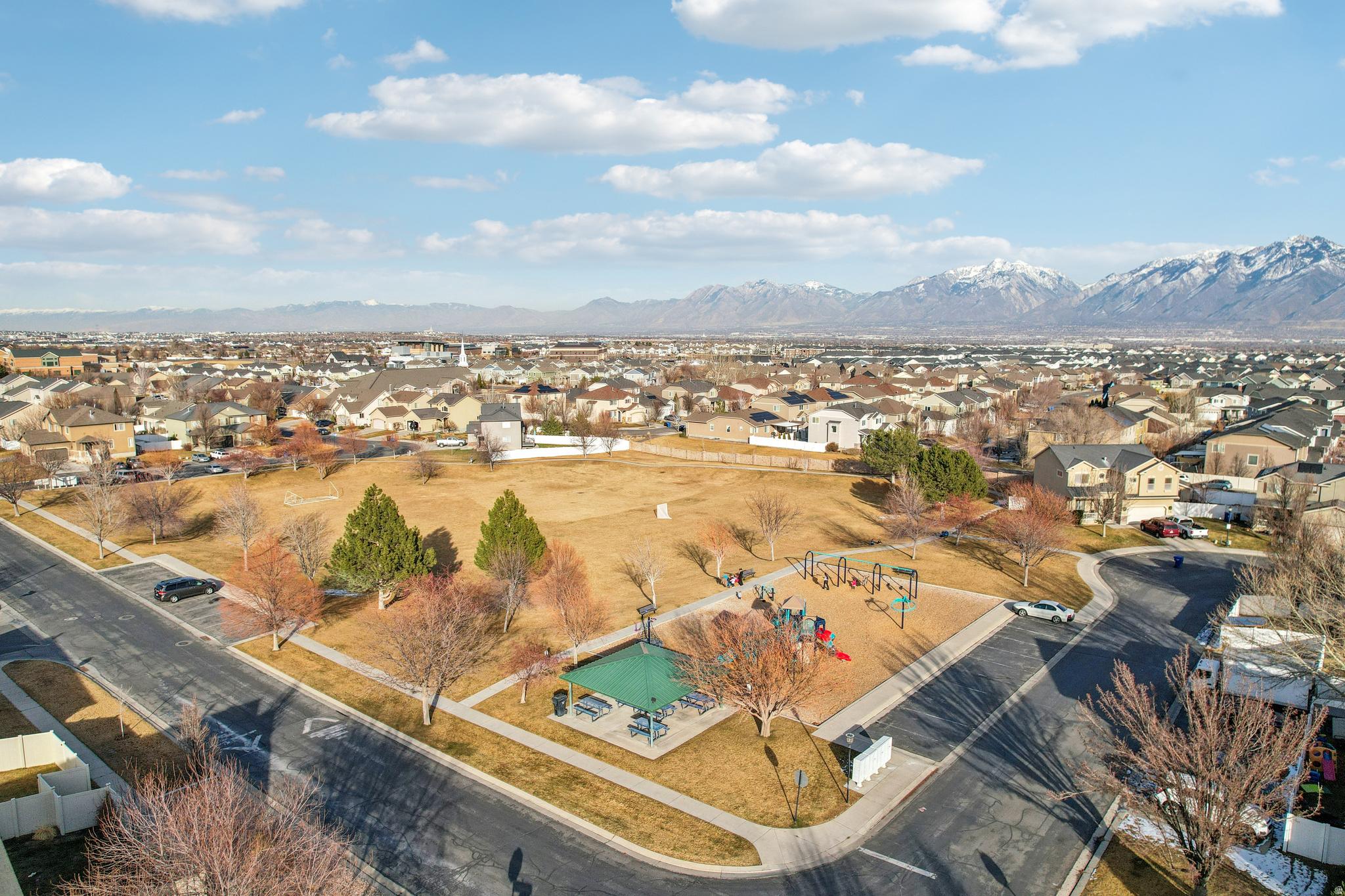 HERRIMAN VILLAGE - Residential