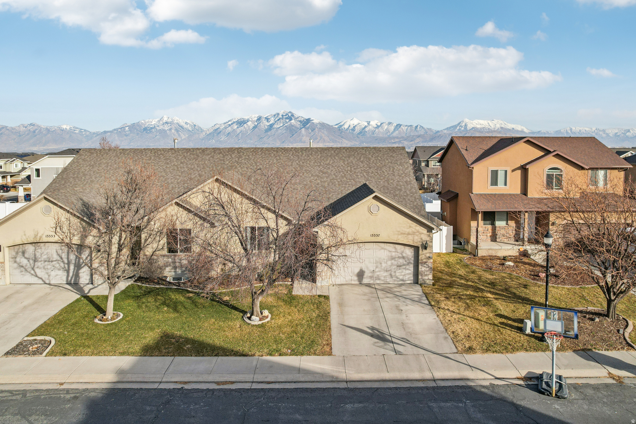 HERRIMAN VILLAGE - Residential