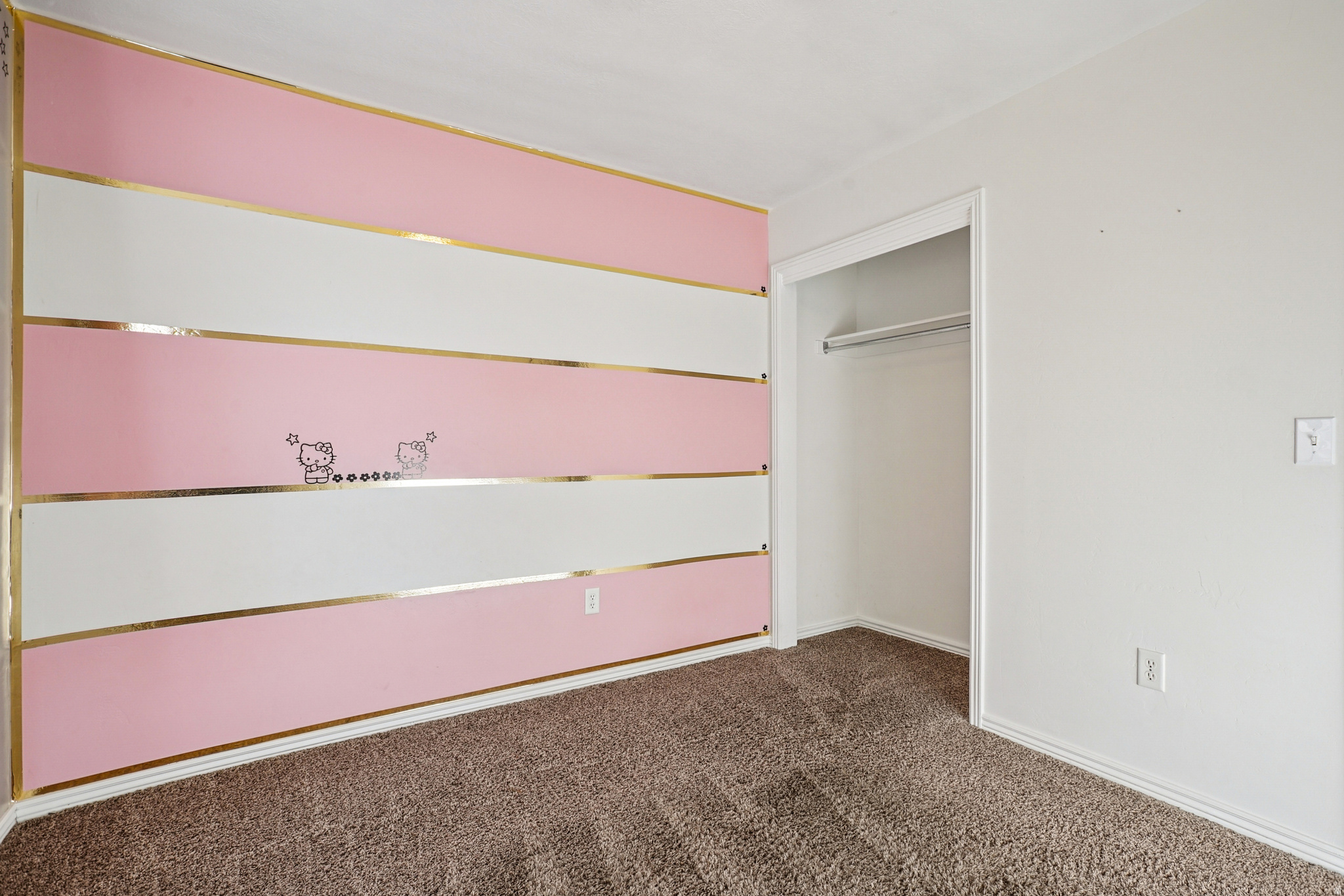 HERRIMAN VILLAGE - Residential