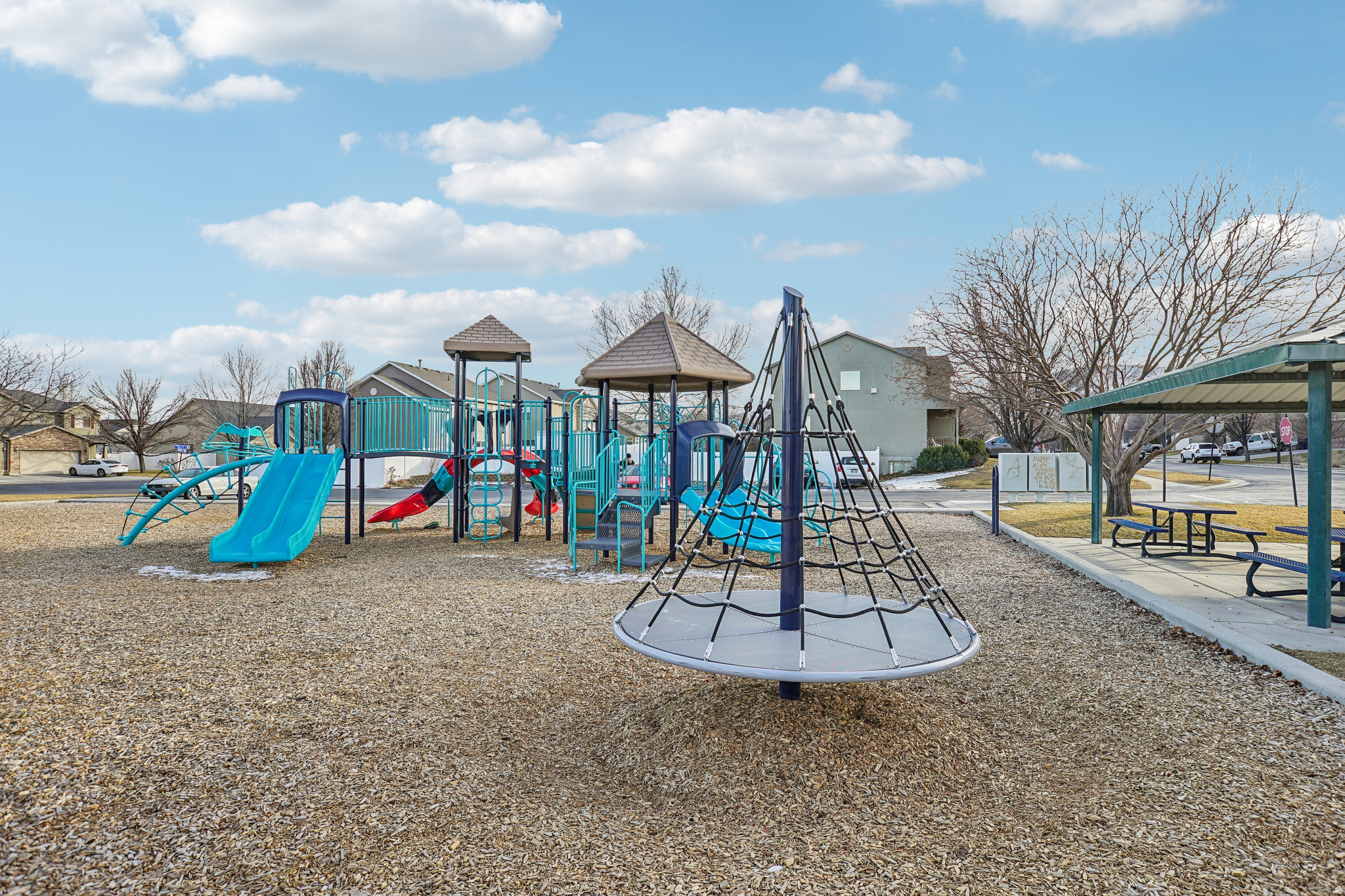 HERRIMAN VILLAGE - Residential