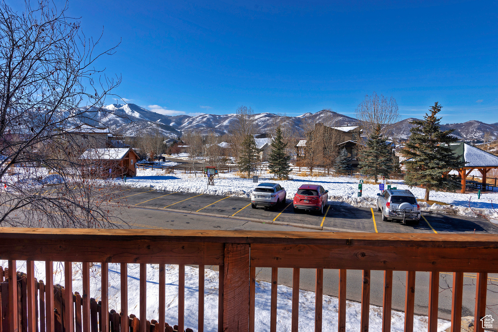 TROUT CREEK TOWNHOUSES - Residential Lease