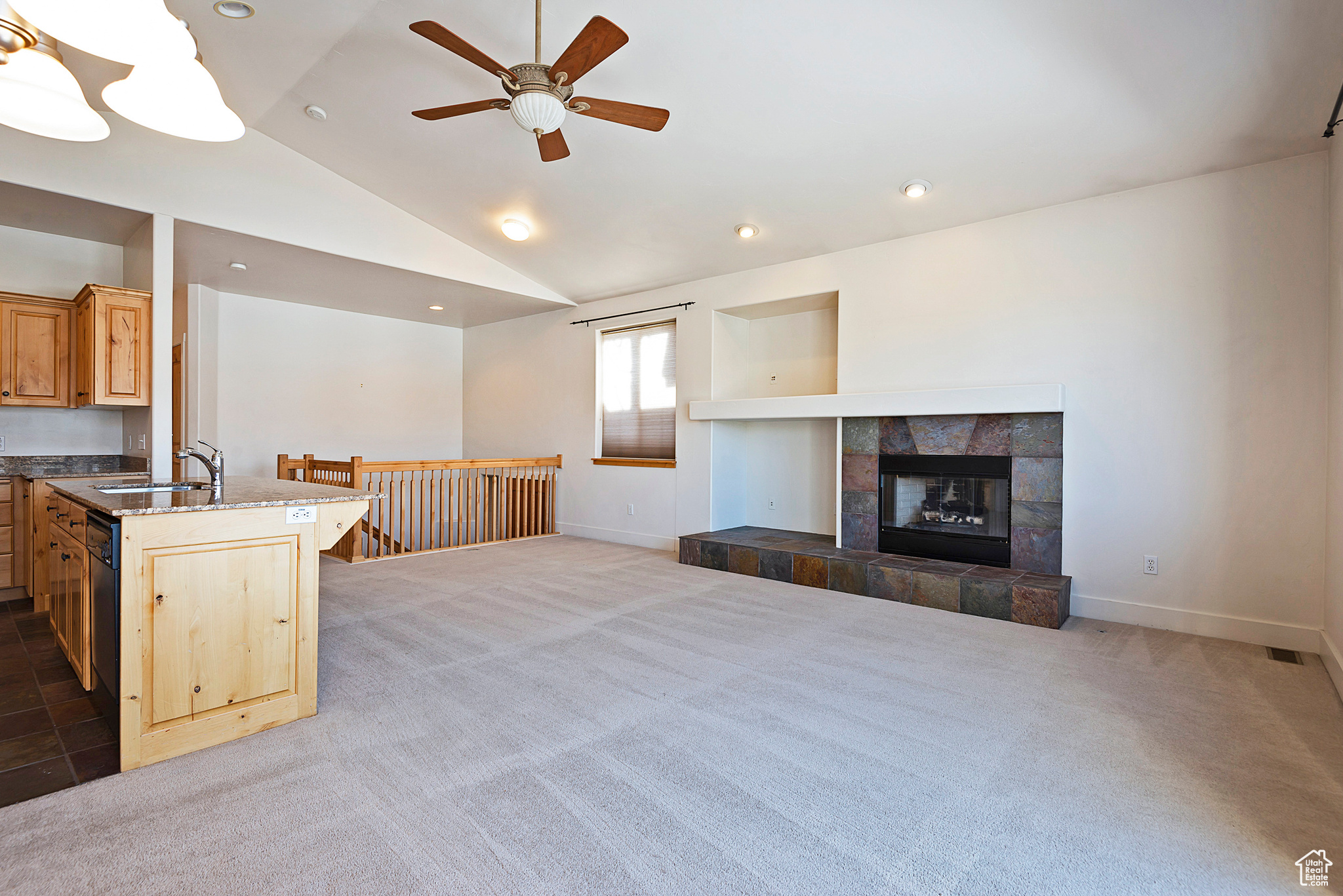 TROUT CREEK TOWNHOUSES - Residential Lease