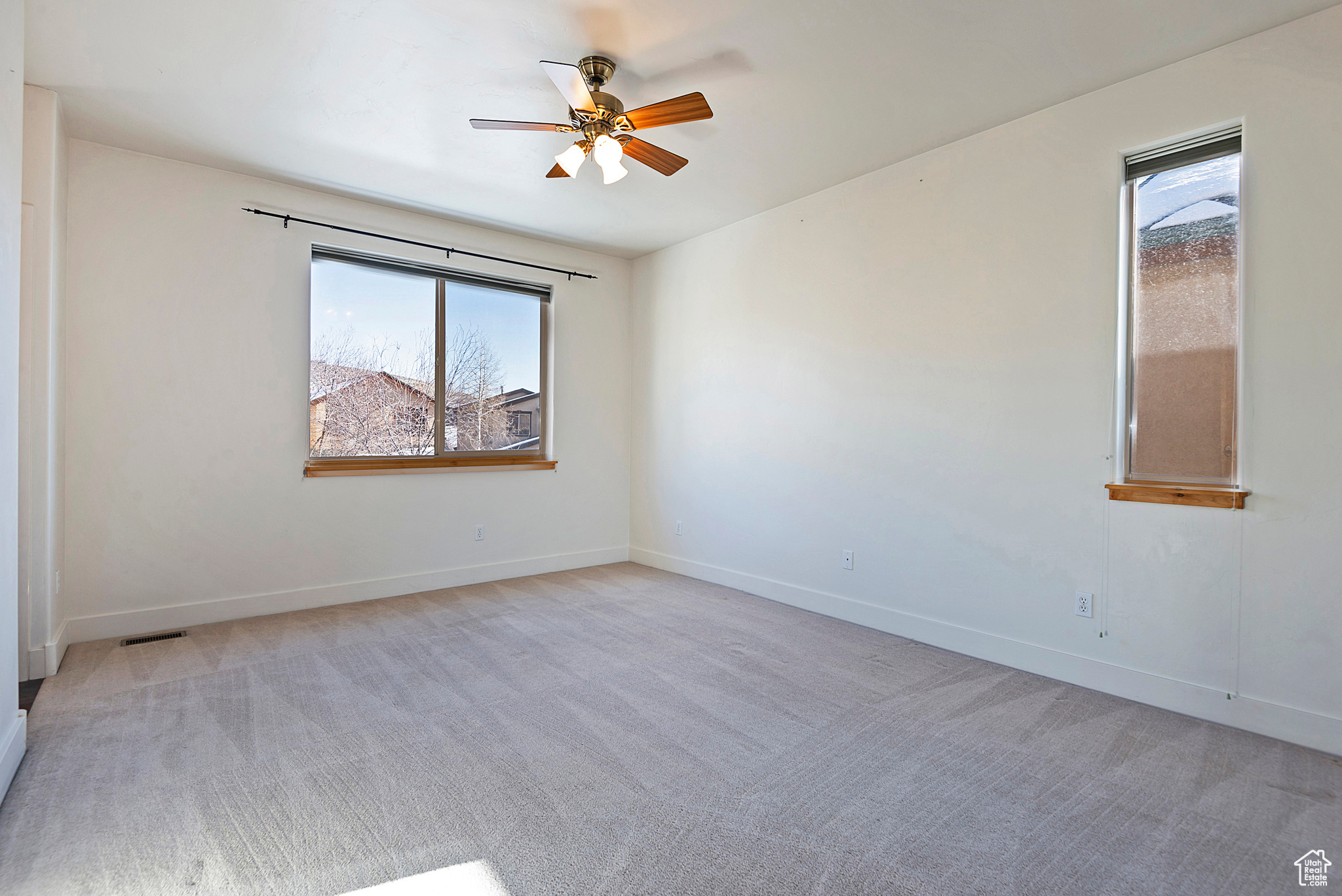 TROUT CREEK TOWNHOUSES - Residential Lease