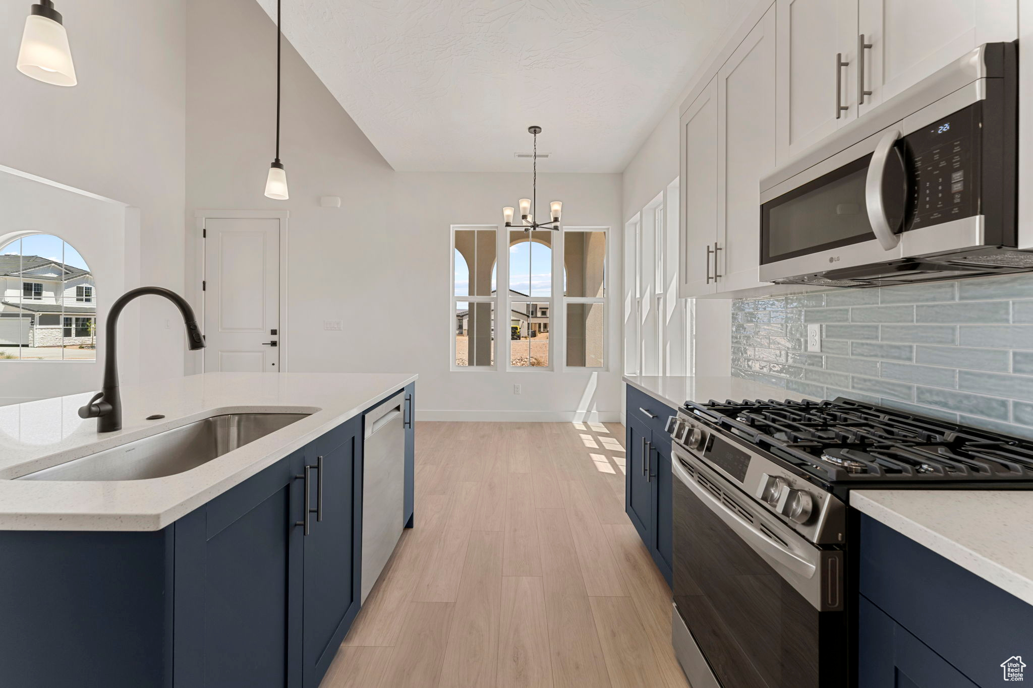 DESERT COLOR, SAGE HAVEN - Residential