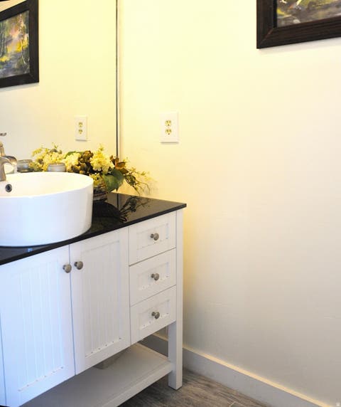 Tiny photo for 671 E CHELSEA DR DR S, Bountiful, UT 84010 (MLS # 2180660)