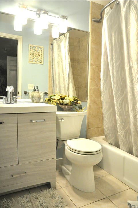Tiny photo for 671 E CHELSEA DR DR S, Bountiful, UT 84010 (MLS # 2180660)