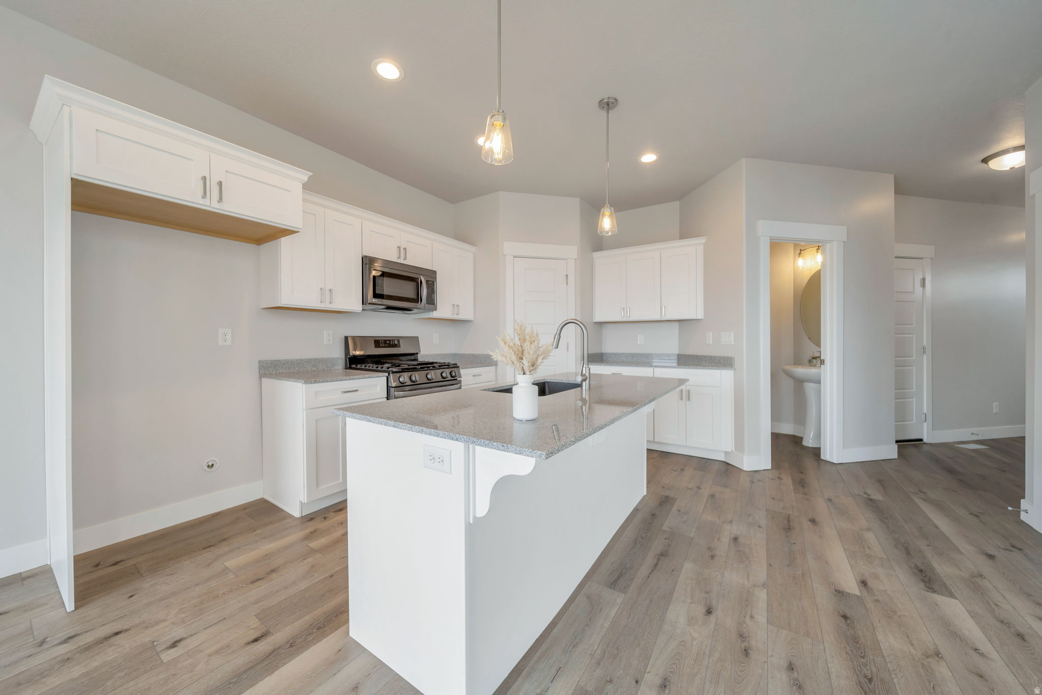 BRINGHURST STATION - Residential